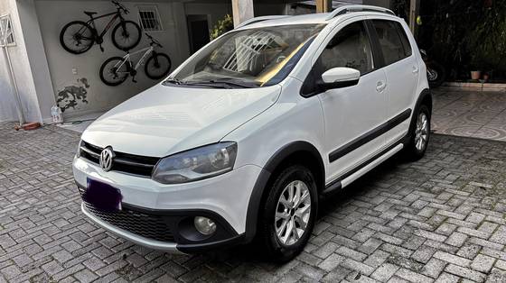 VOLKSWAGEN CROSSFOX 1.6 MI FLEX 8V 4P AUTOMATIZADO VOLKSWAGEN CROSSFOX 1.6 MI FLEX 8V 4P AUTOMATIZADO